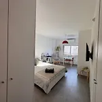 Lägenhet Cityscape Urban Apts Nicosia