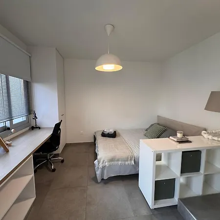 Cityscape Urban Apts Apartment